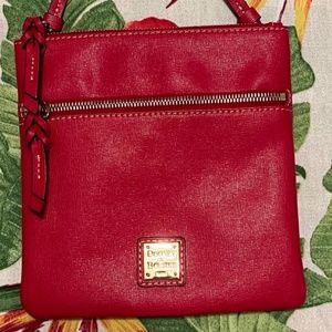👈 Dooney & Bourke Red Leather Crossbody👉